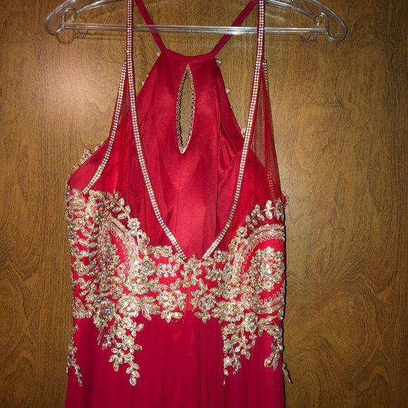 Fashion Fiesta Prom Dress - Picture 5 of 6